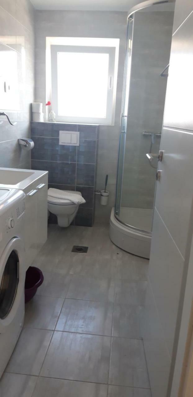 Apartmani Riva Rogoznica  Kültér fotó